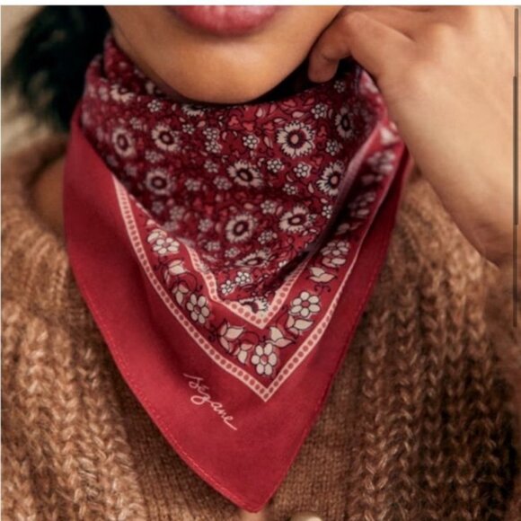 Sézane Floral Scarf - Picture 1 of 5